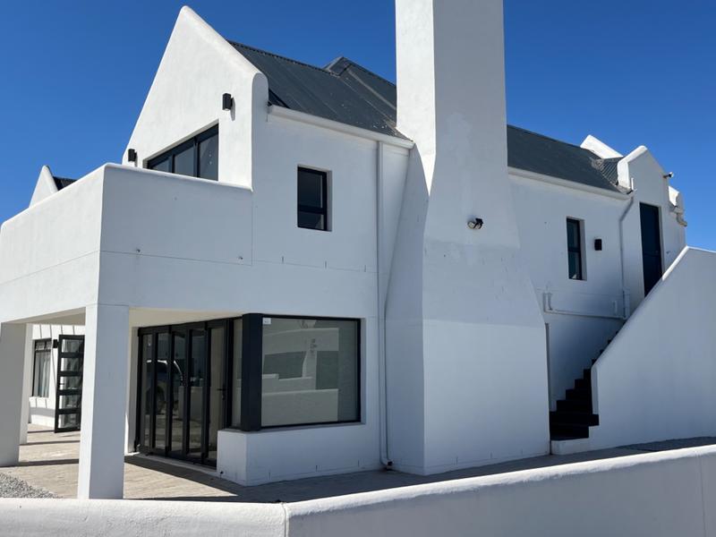 4 Bedroom Property for Sale in Britannia Bay Western Cape